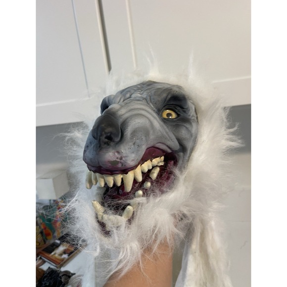 Spirit Halloween Decoration Scary Werewolf Rug Rare Open Box - Picture 4 of 13